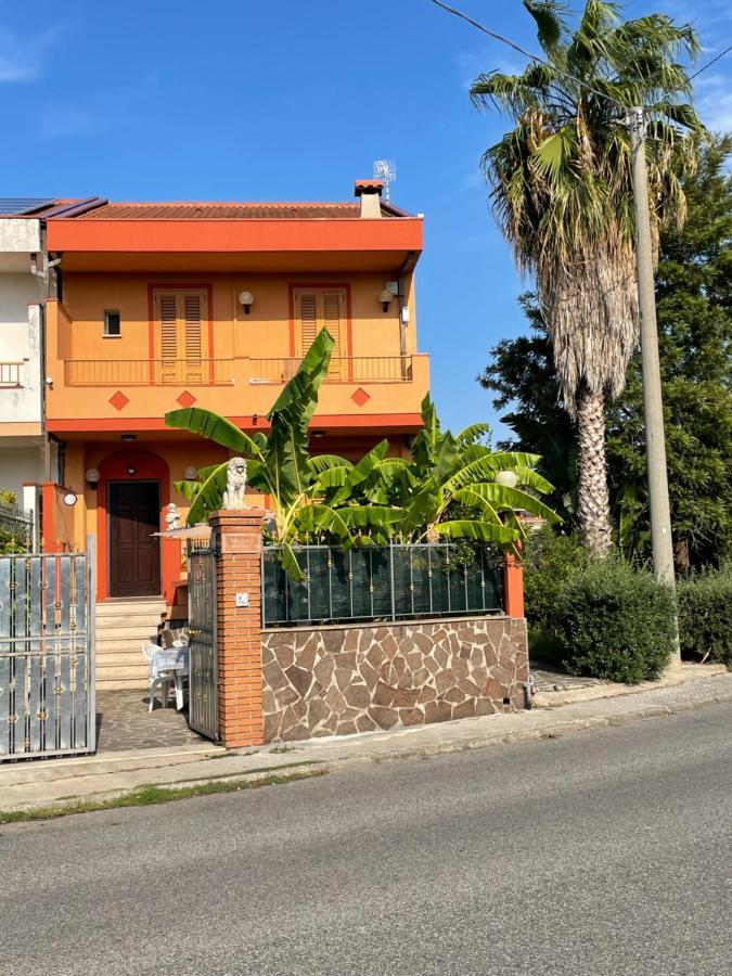 Residence Don Turi Villafranca Tirrena Exterior foto