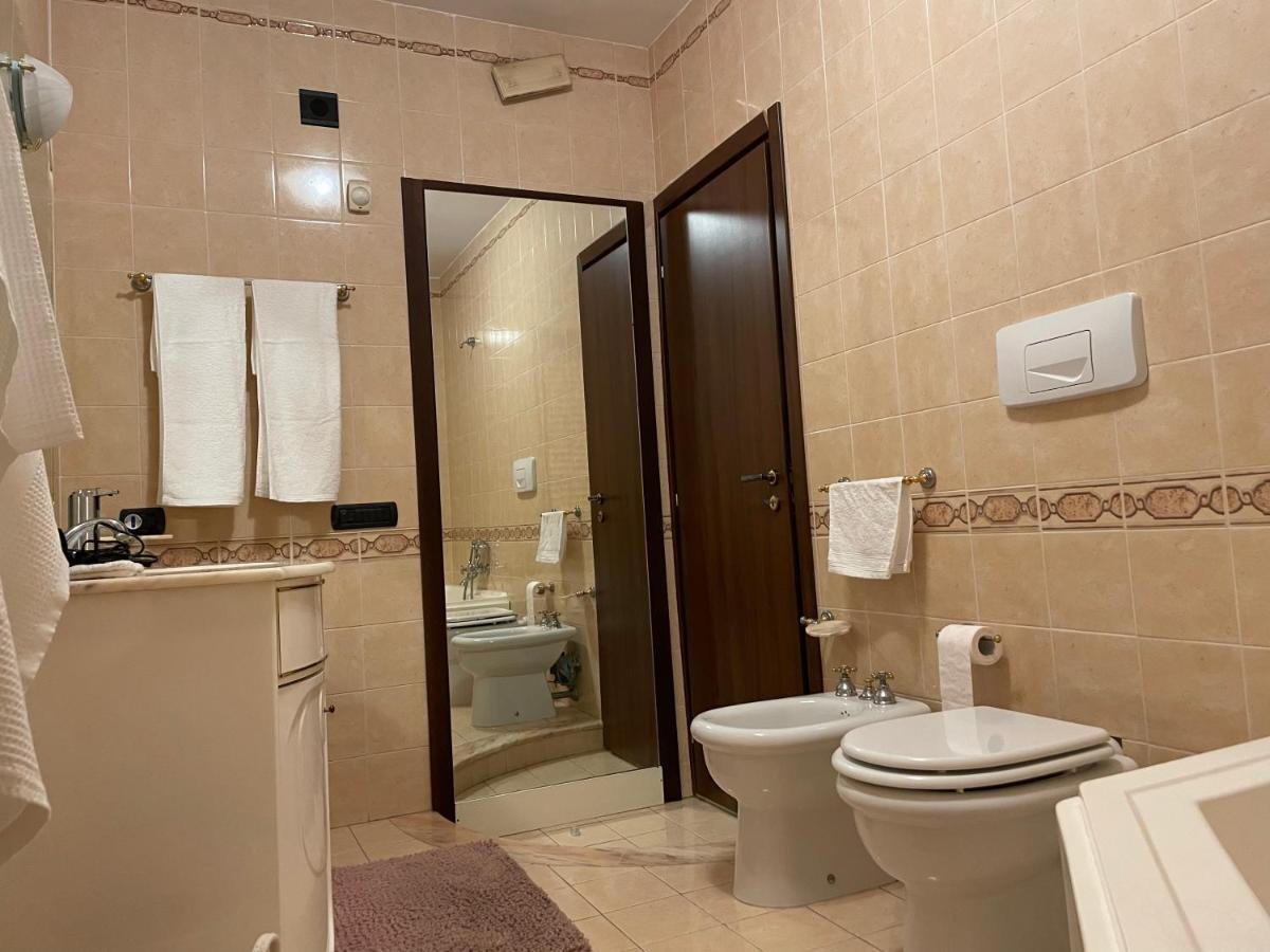 Residence Don Turi Villafranca Tirrena Exterior foto