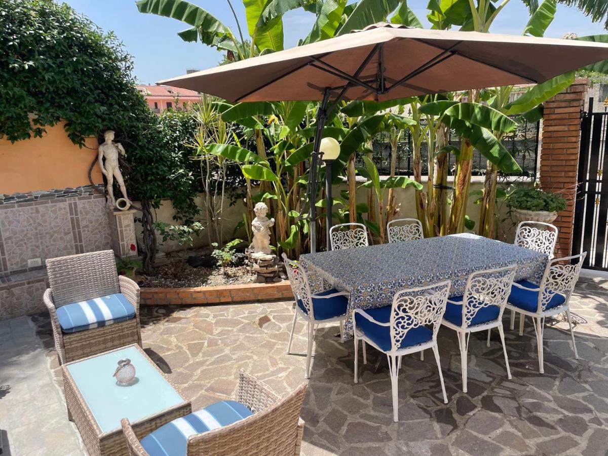 Residence Don Turi Villafranca Tirrena Exterior foto
